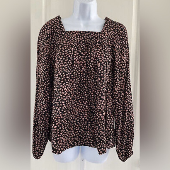 Universal Thread Floral Square Neck Blouse black and pink size large - Picture 2 of 6